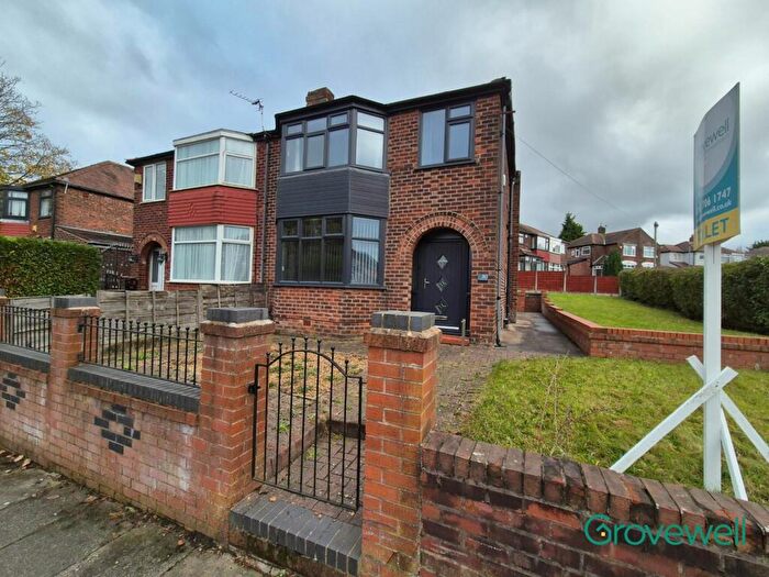 3 Bedroom Semi-Detached House To Rent In Windsor Road, Prestwich, Manchester, M25