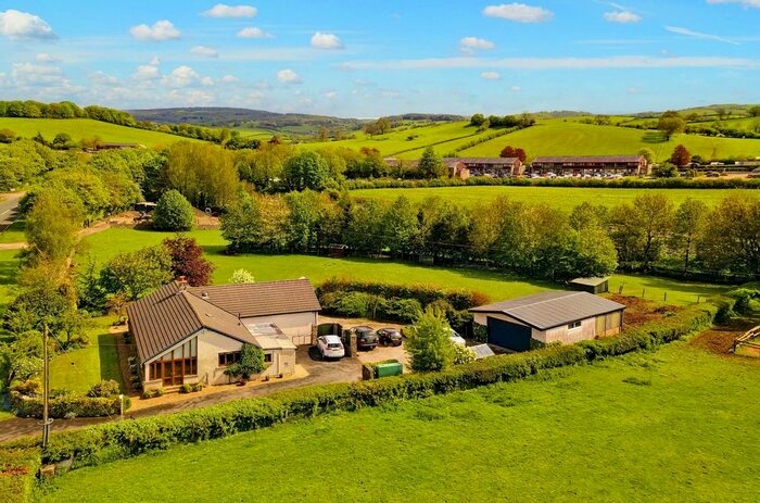 4 Bedroom Detached Bungalow For Sale In Tewitfield, Carnforth, LA6