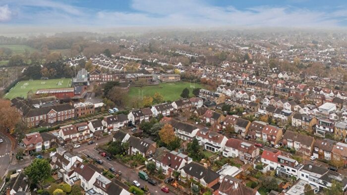 5 Bedroom Semi-Detached House For Sale In Shottfield Avenue, East Sheen, SW14