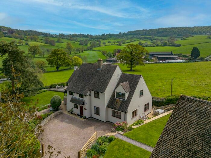 4 Bedroom Detached House For Sale In Harescombe, Gloucester, GL4