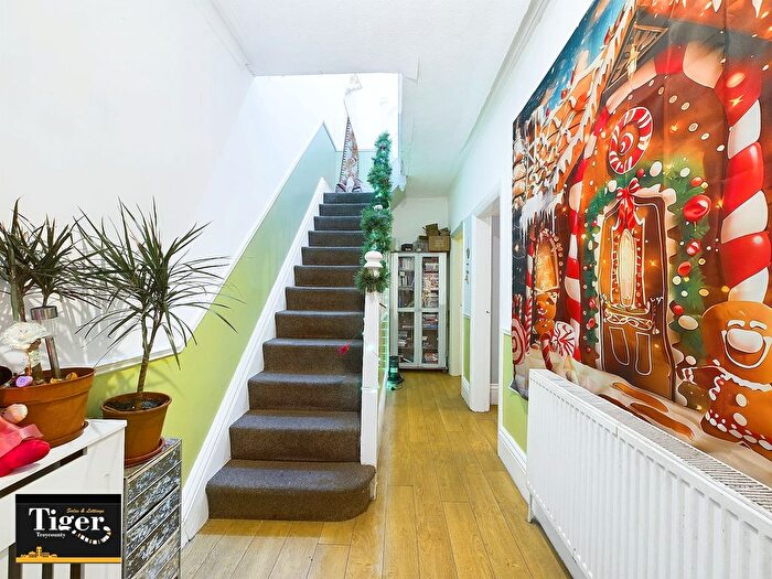 3 Bedroom Terraced House For Sale In Keswick Road, Blackpool, FY1