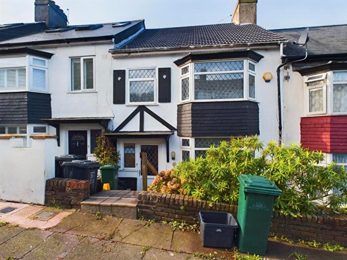 4 Bedroom Terraced House To Rent In Carlyle Avenue, Brighton, BN2
