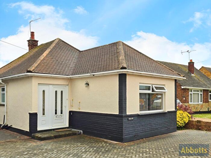 1 Bedroom Detached Bungalow To Rent In Ferry Road, Hockley, SS5