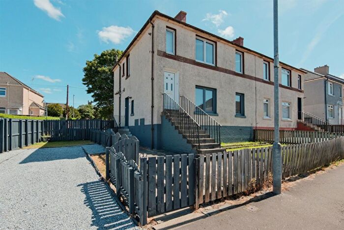 2 Bedroom Flat For Sale In Meadowburn Road, Wishaw, ML2