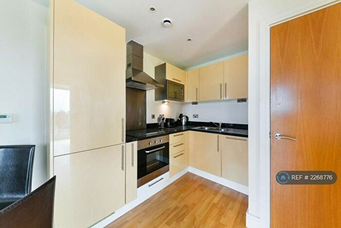 1 Bedroom Flat To Rent In Denison House, London, E14