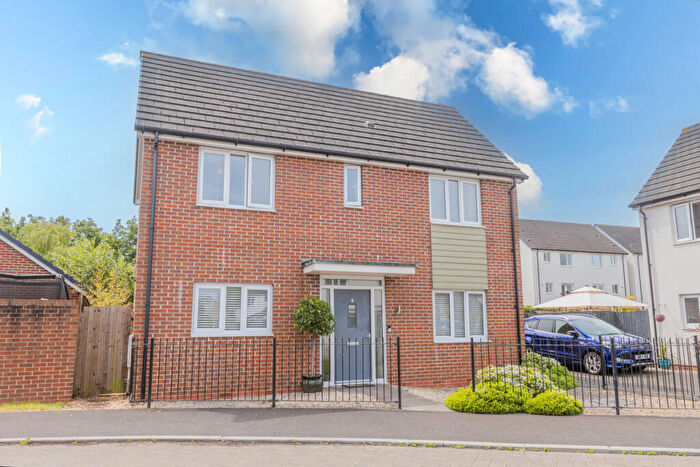 3 Bedroom Detached House For Sale In Spencer Way, Newport, NP19