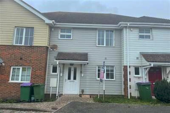 3 Bedroom House To Rent In Paddock Mews, Folkestone, CT20