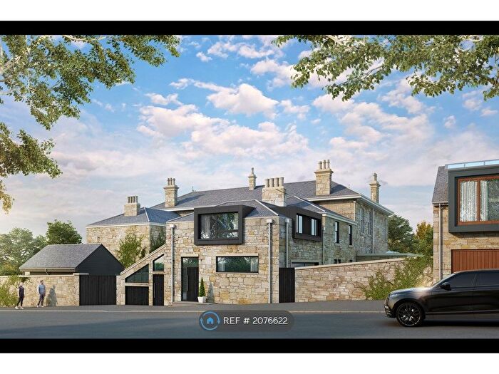 4 Bedroom Semi-Detached House To Rent In Bellshaugh Lane, Glasgow, G12