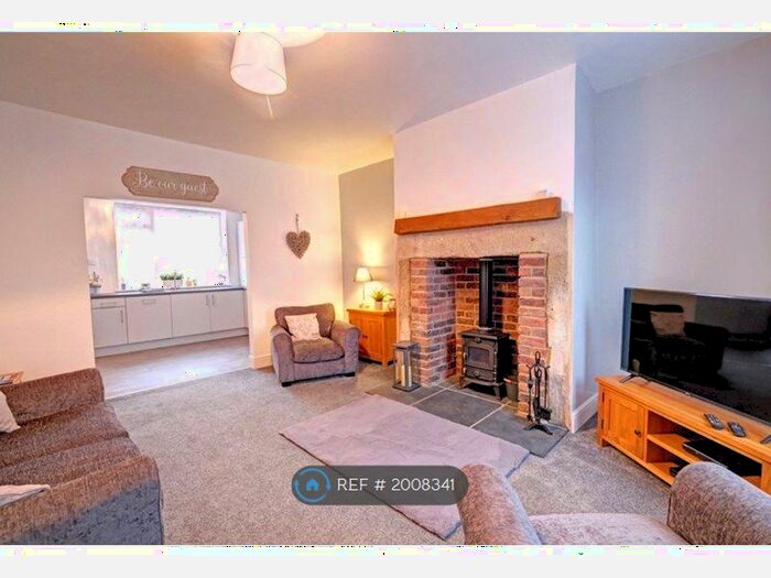3 Bedroom Terraced House To Rent In Middleton Street, Amble, Morpeth, NE65