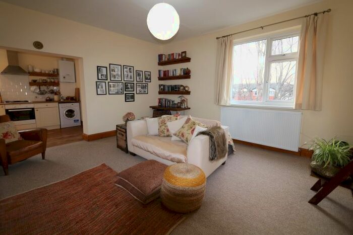 1 Bedroom Flat To Rent In Wilbraham Road, Whalley Range, M16