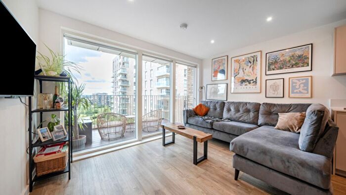 2 Bedroom Flat For Sale In Gardener House, SE3