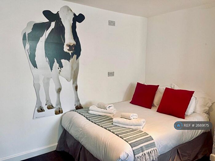 1 Bedroom Flat To Rent In Oriental Place, Brighton, BN1