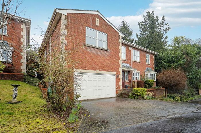 4 Bedroom Detached House For Sale In Goosefields, Rickmansworth, WD3