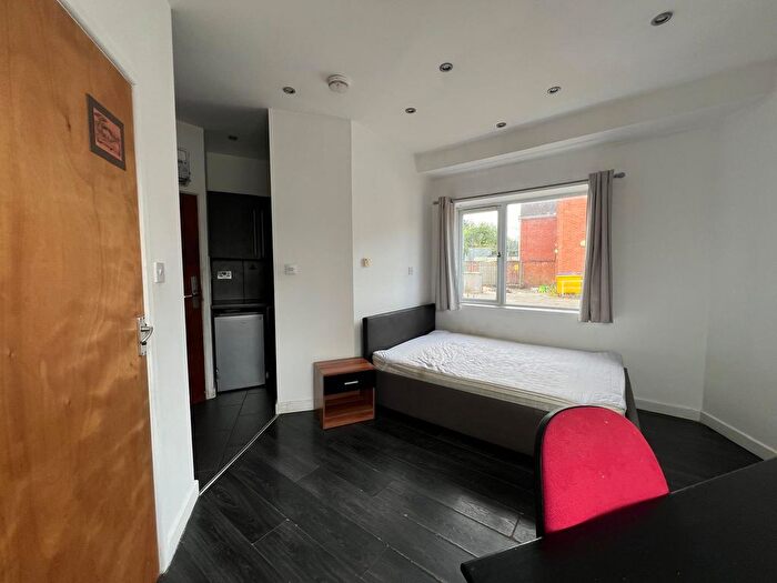 1 Bedroom Flat To Rent In Brays Lane, Coventry, CV2