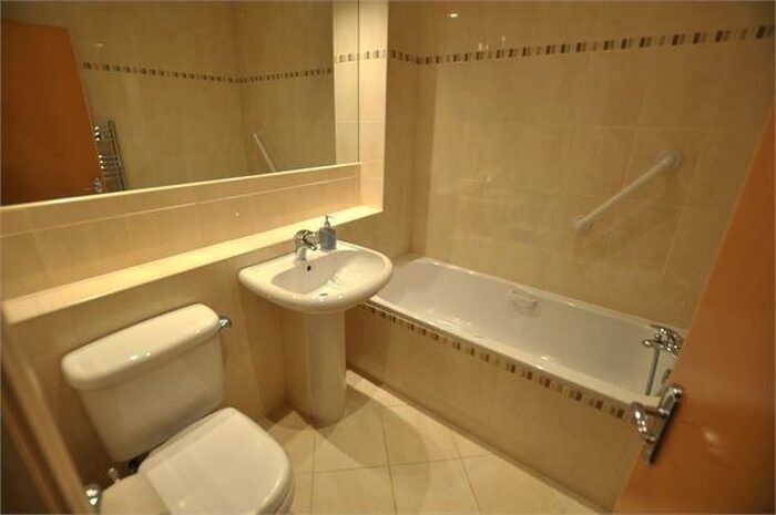 2 Bedroom Flat For Sale In Princess Mary Court, Jesmond, Newcastle-upon-Tyne, NE2