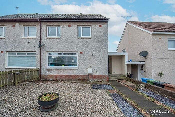 3 Bedroom Semi-Detached House For Sale In Lochbrae, Sauchie, FK10
