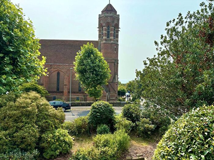 2 Bedroom Flat For Sale In Upper Maze Hill, St. Leonards-On-Sea, TN38