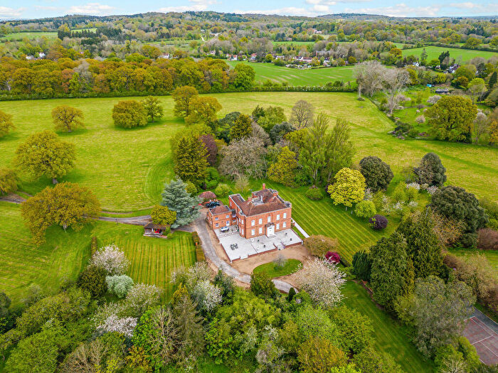 7 Bedroom Detached House For Sale In Bath Road, Hare Hatch, RG10