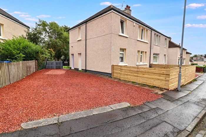 1 Bedroom Flat For Sale In Colinslee Drive, Paisley, Renfrewshire, PA2