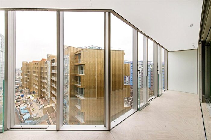 2 Bedroom Apartment To Rent In Bessborough House, Circus Road West, SW11