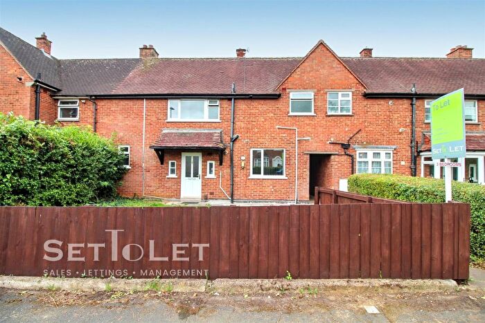 3 Bedroom Terraced House To Rent In Cartwright Drive, Oadby, LE2