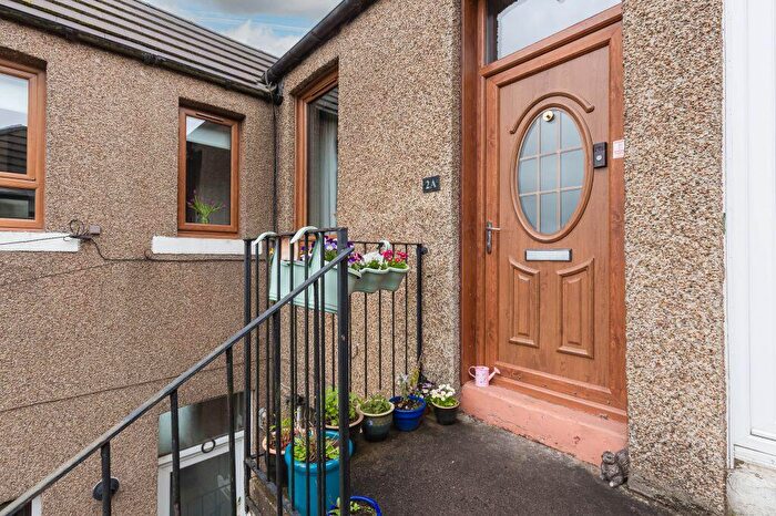 2 Bedroom Flat For Sale In A, Stewart Street, Townhill, Dunfermline, KY12