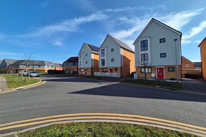 5 Bedroom Property To Rent In Culverin Avenue, Grays, RM16