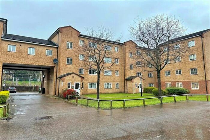 2 Bedroom Apartment To Rent In Wellington House, Kidman Close, Romford, RM2
