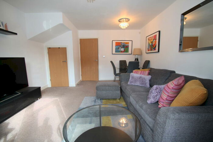 2 Bedroom Terraced House To Rent In Hardy Avenue, Dartford, DA1