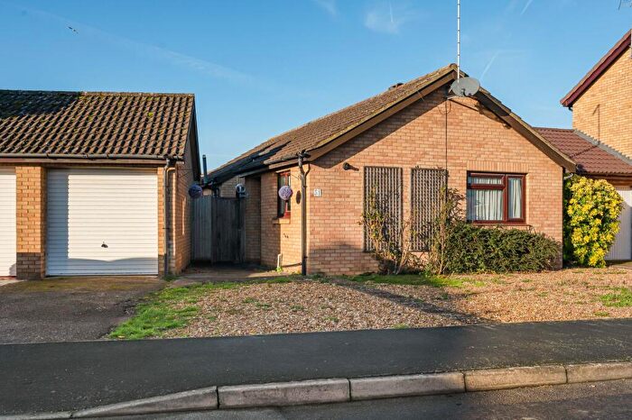 2 Bedroom Detached Bungalow For Sale In Deerpark Road, Sawtry, Cambridgeshire., PE28