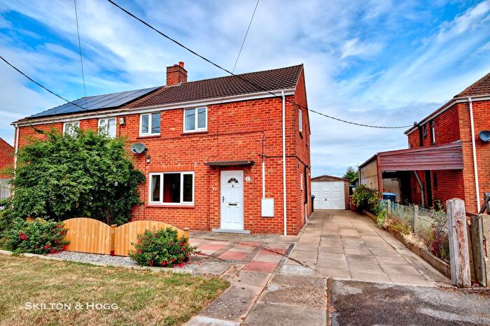 3 Bedroom Semi-Detached House For Sale In Ashby Road, Braunston, Northamptonshire, NN11