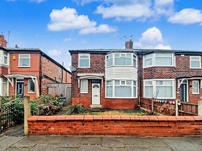 3 Bedroom Semi-Detached House To Rent In Lichfield Drive, Swinton, M27