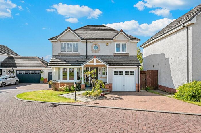 4 Bedroom Detached House For Sale In Bergen Avenue, Dunfermline, KY11