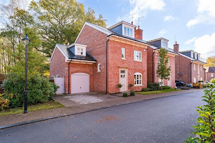 4 Bedroom Detached House For Sale In Vale Crescent, Nether Alderley, SK10