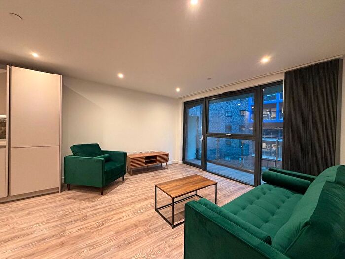 2 Bedroom Flat To Rent In Wilson Building, Potato Wharf, M3