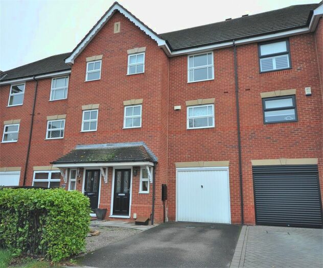 3 Bedroom Property To Rent In Landalewood Road, York, YO30