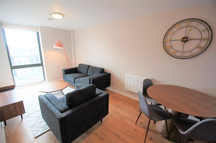 2 Bedroom Flat To Rent In Quay Central, Liverpool Waters, L3