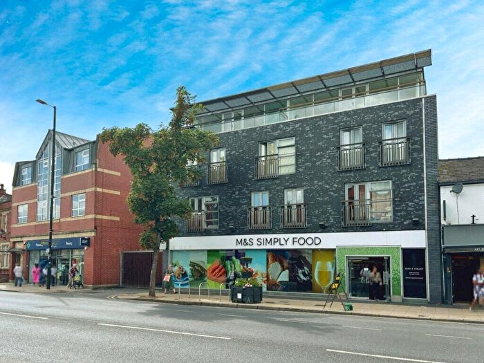 1 Bedroom Apartment To Rent In Wilmslow Road, Didsbury, Manchester, M20