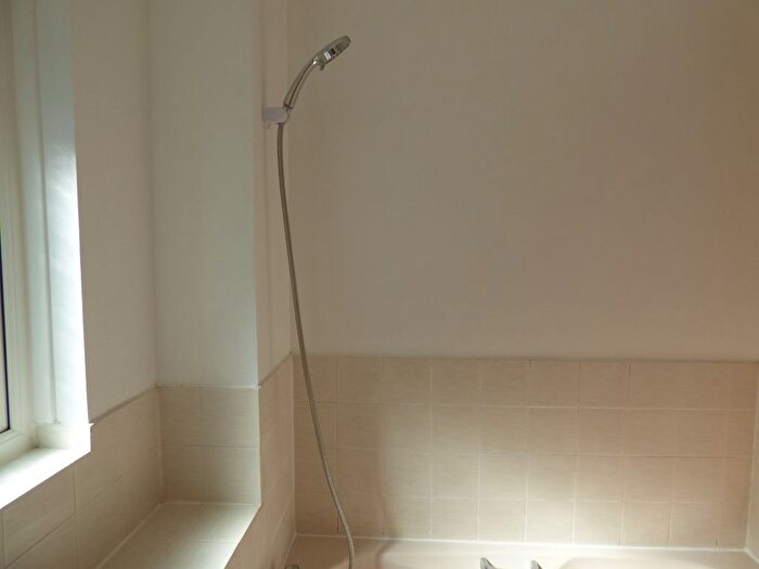 1 Bedroom End Of Terrace House To Rent In Coverdale, Luton, LU4
