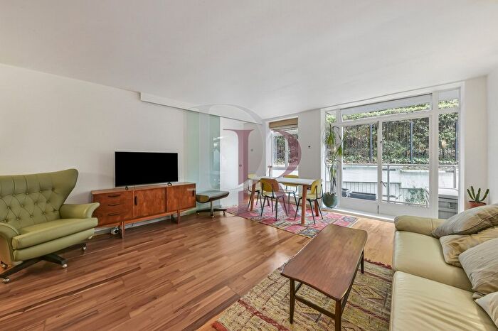 1 Bedroom Flat To Rent In , Myddelton Passage, Clerkenwell, EC1R