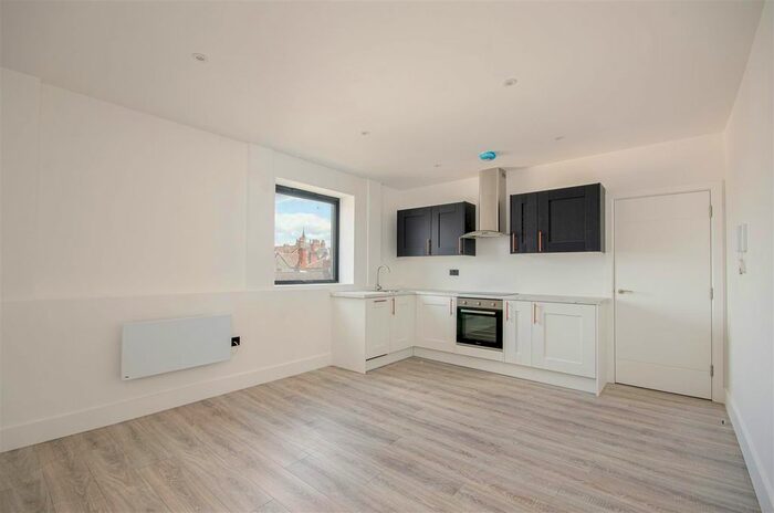 1 Bedroom Flat To Rent In Pottergate, Norwich, NR2