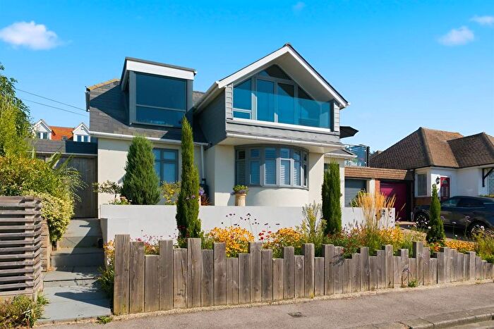 4 Bedroom Detached House For Sale In Harcourt Drive, Herne Bay, CT6