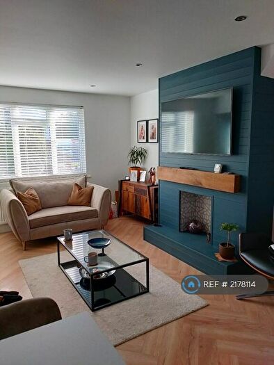 4 Bedroom Semi-Detached House To Rent In Queensmere, Benfleet, SS7