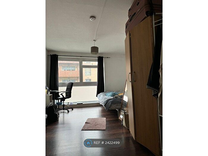 4 Bedroom Flat To Rent In Earl House, London, NW1