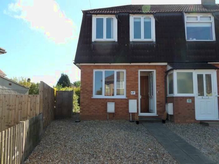 2 Bedroom End Of Terrace House To Rent In Luckington Road, Horfield, Bristol, BS7