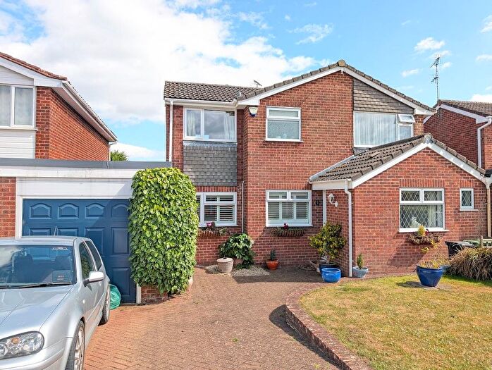 4 Bedroom Detached House For Sale In Stoney Stile Road, Alveston, BS35
