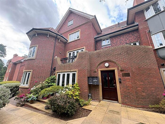 2 Bedroom Flat To Rent In Greystones Drive, Darlington, DL3