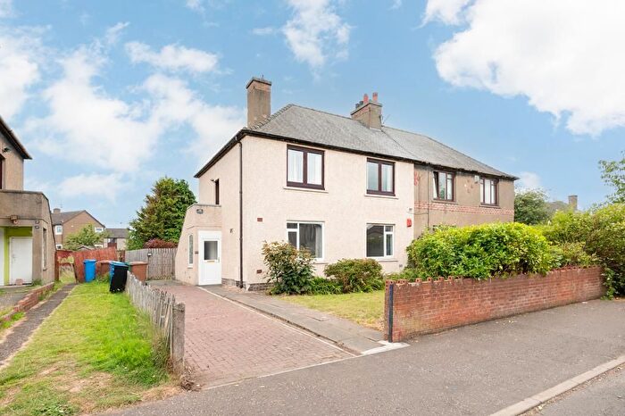 2 Bedroom Flat For Sale In Memorial Road, Methil, Leven, KY8