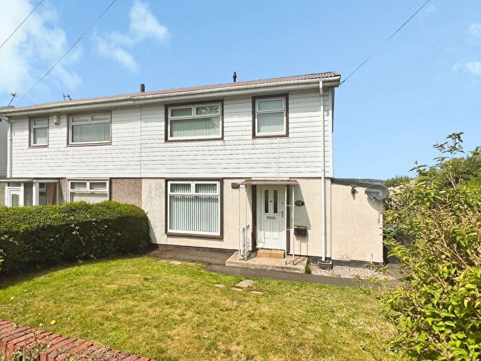3 Bedroom Semi Detached House For Sale In Surrey Crescent, Consett, DH8
