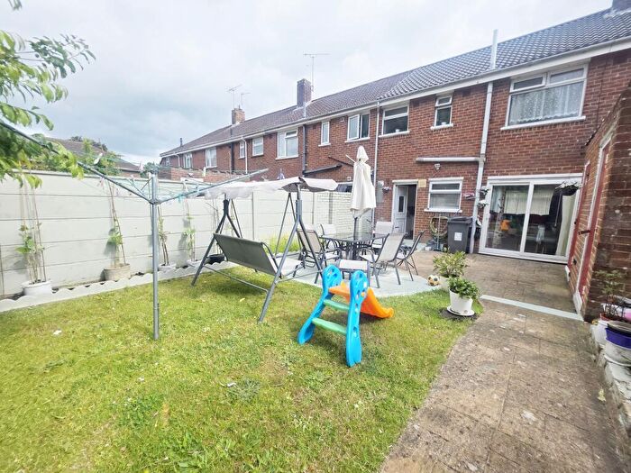 3 Bedroom Terraced House For Sale In Cunningham Place, West Howe, Bournemouth, Dorset, BH11